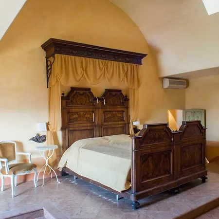 Casa Dei Leoni * Carpeneto